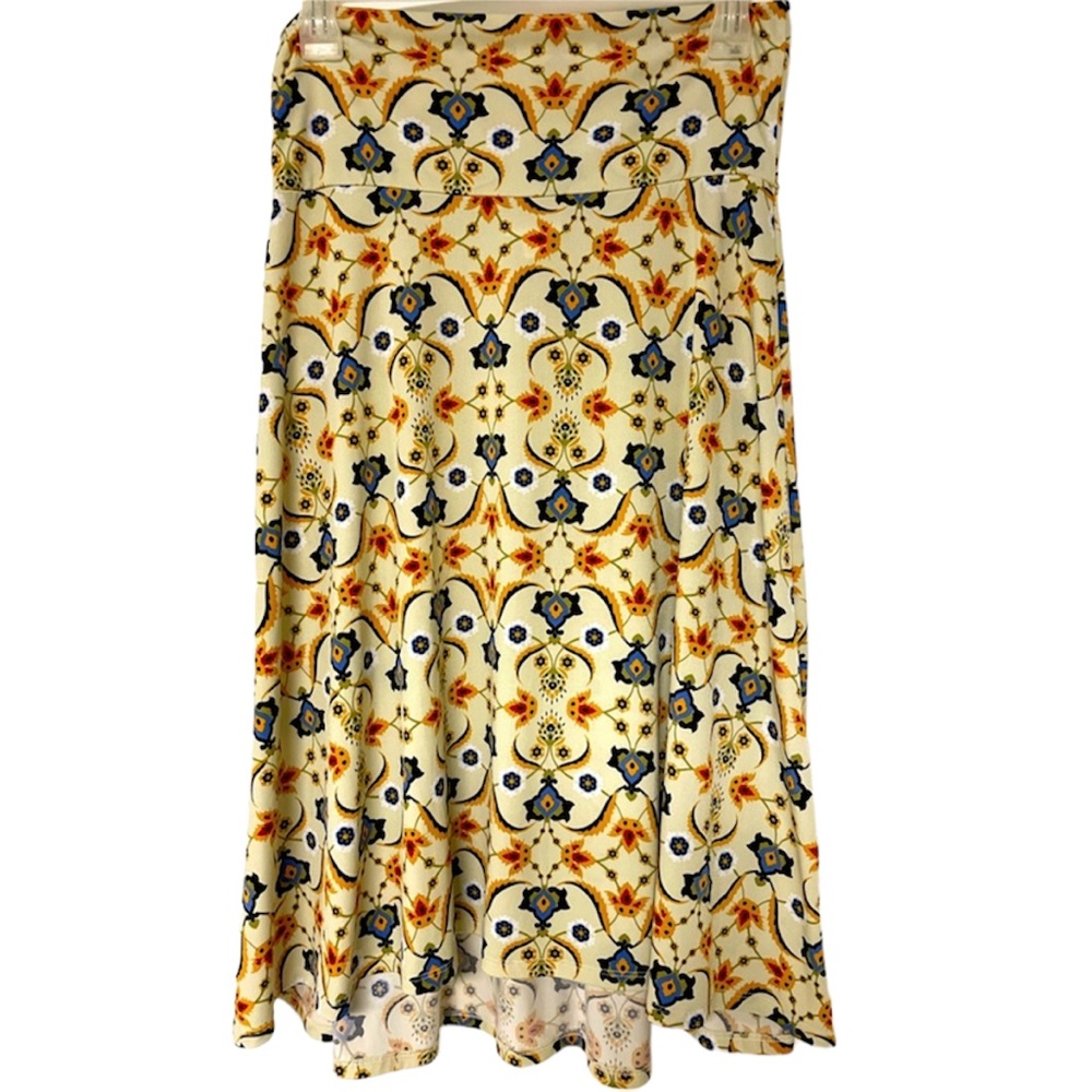 Lularoe  ~ hi-low skirt size small. Great condition.